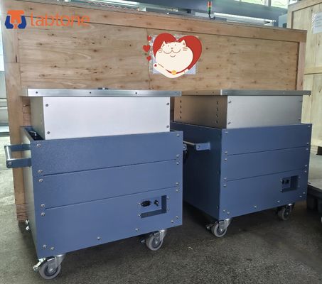 Механический вибростенд для испытаний электронных компонентов на вибрацию с диапазоном частот 5-80 Гц и максимальной полезной нагрузкой 50 кг