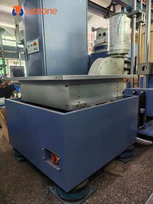 Механический вибростенд для испытаний электронных компонентов на вибрацию с диапазоном частот 5-80 Гц и максимальной полезной нагрузкой 50 кг