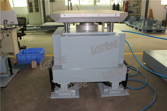 Машина для ударных испытаний с нагрузкой 100 кг и столом 700 x 800 мм соответствует IEC 60068-2-27-2008